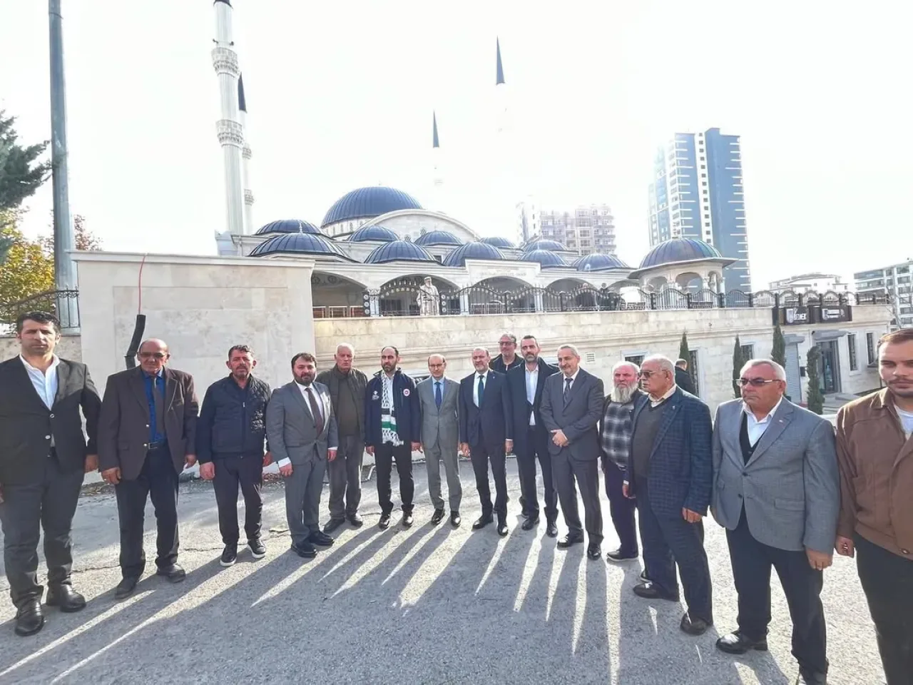 Yenimahalle'de Gazze İçin Düzenlenen Kermeste Dayanışma Ruhu Yenimahalle'de Gazze İçin Düzenlenen Kermeste Dayanışma Ruhu