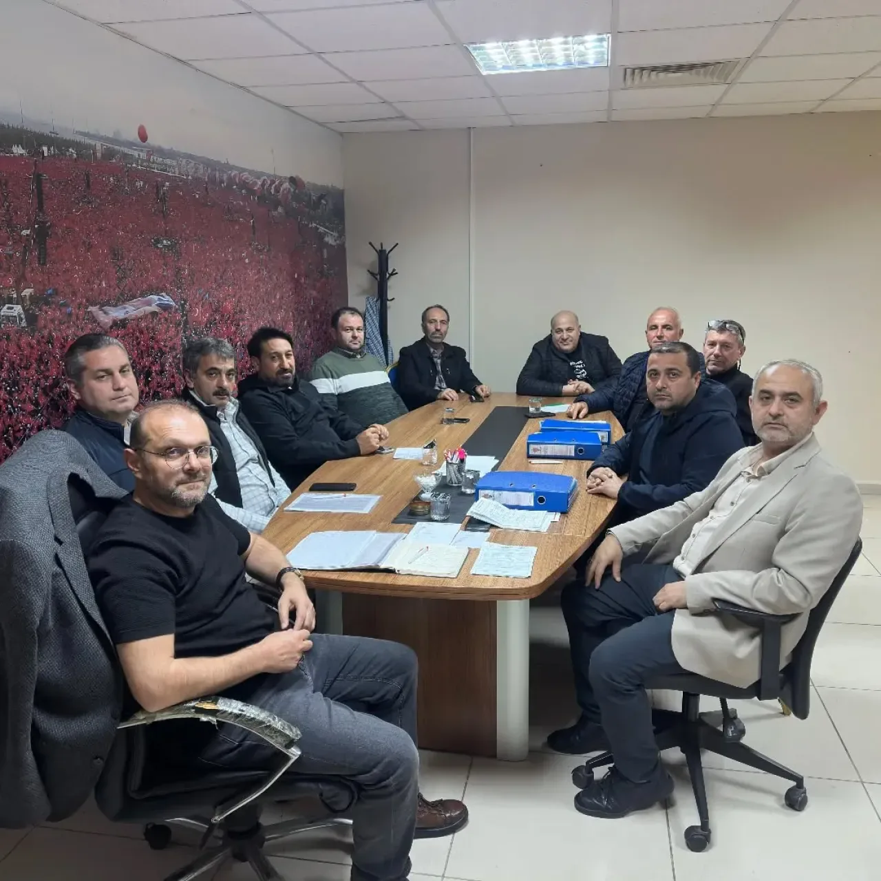 AK Parti Silivri'de Mahalle Başkanları Toplantısı Düzenlendi AK Parti Silivri'de Mahalle Başkanları Toplantısı Düzenlendi