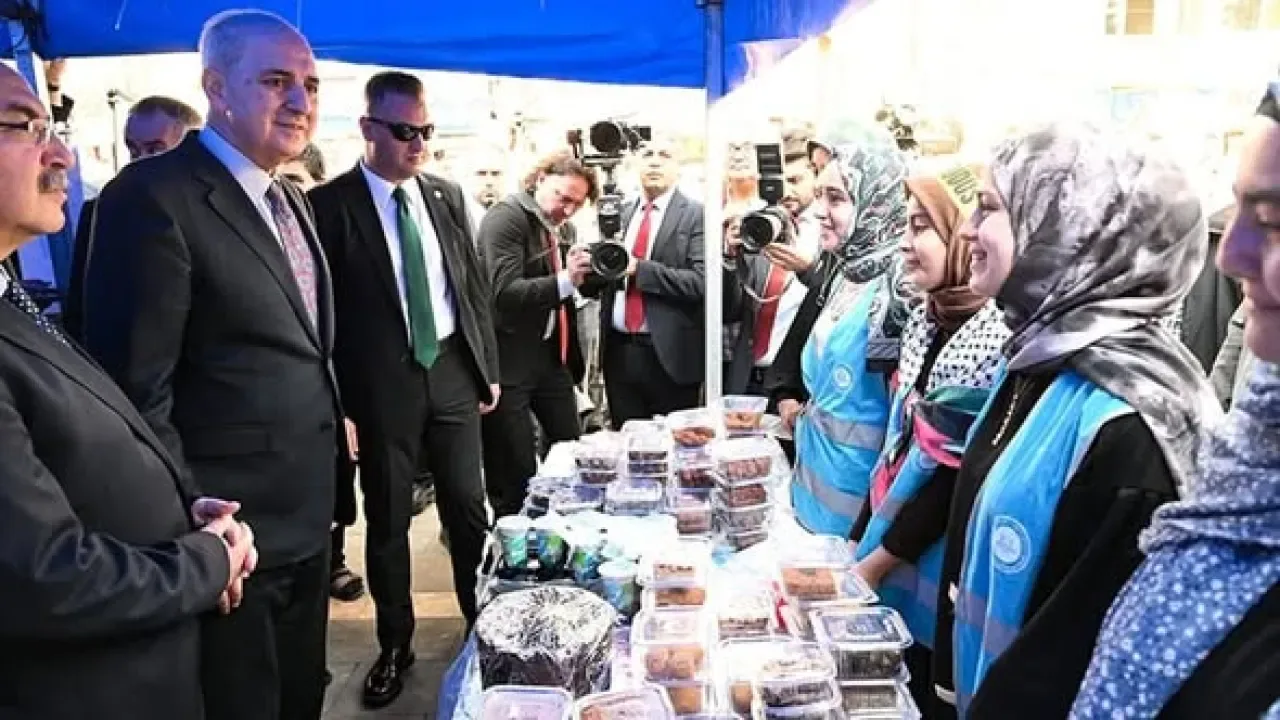 TBMM Başkanı Numan Kurtulmuş, Adana'da Gazze İçin Düzenlenen Kermesi Ziyaret Etti TBMM Başkanı Numan Kurtulmuş, Adana'da Gazze İçin Düzenlenen Kermesi Ziyaret Etti