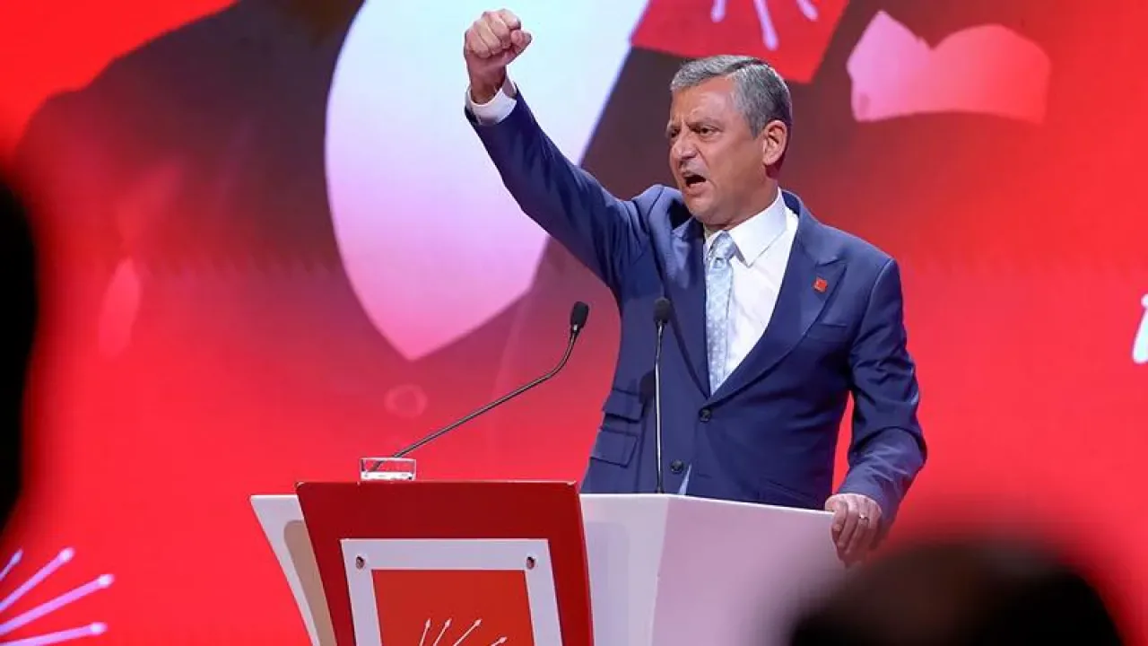 CHP, Eğitimde Devrim Niteliğinde Reformlar Açıkladı: Ücretsiz Yemek, Köy Okulları ve YÖK'ün Kaldırılması CHP, Eğitimde Devrim Niteliğinde Reformlar Açıkladı: Ücretsiz Yemek, Köy Okulları ve YÖK'ün Kaldırılması