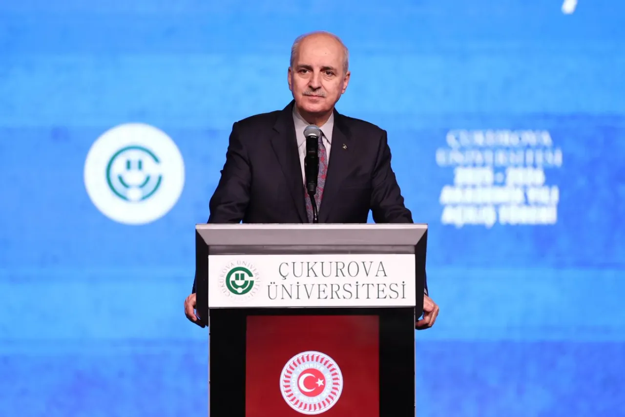 Adana Ticaret Borsası Başkanı Şahin Bilgiç, Çukurova Üniversitesi Akademik Yılı Açılışına Katıldı Adana Ticaret Borsası Başkanı Şahin Bilgiç, Çukurova Üniversitesi Akademik Yılı Açılışına Katıldı