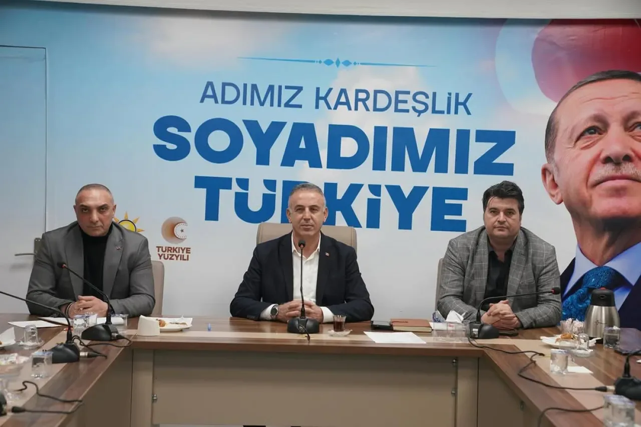 AK Parti Ümraniye İlçe Başkanlığı Teşkilat Toplantısını Gerçekleştirdi AK Parti Ümraniye İlçe Başkanlığı Teşkilat Toplantısını Gerçekleştirdi