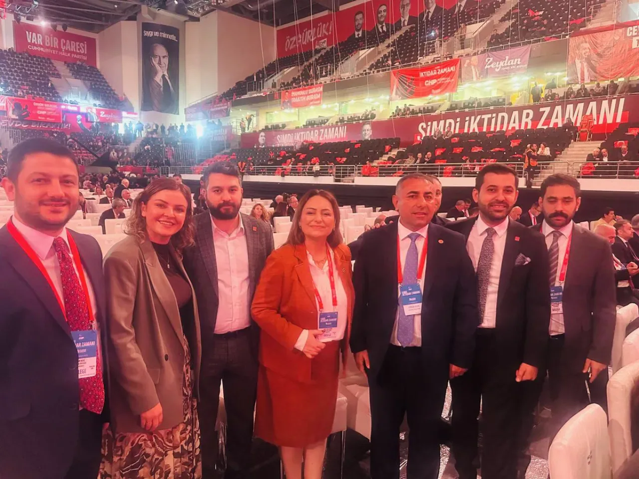 CHP 39. Olağan Kurultayı'nda Adana Milletvekili Dr. Müzeyyen Şevkin'den İktidar Mesajı CHP 39. Olağan Kurultayı'nda Adana Milletvekili Dr. Müzeyyen Şevkin'den İktidar Mesajı