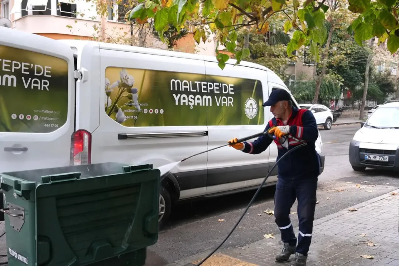 Maltepe Belediyesi, Tüm Mahallelerde Kapsamlı Çevre Temizliği Başlattı Maltepe Belediyesi, Tüm Mahallelerde Kapsamlı Çevre Temizliği Başlattı