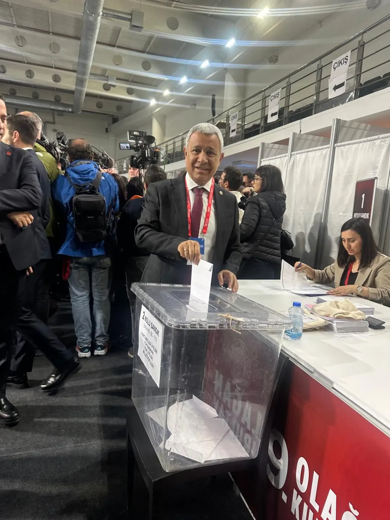 CHP'de Özgür Özel Liderliğinde Yeni Dönem: Adana Milletvekili Orhan Sümer'den Açıklama CHP'de Özgür Özel Liderliğinde Yeni Dönem: Adana Milletvekili Orhan Sümer'den Açıklama
