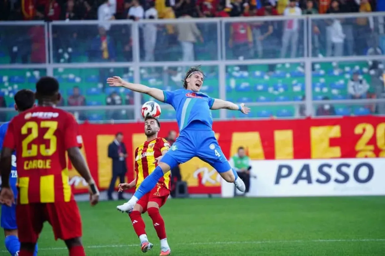 Rizespor, Kayserispor'a Evinde Mağlup Oldu Rizespor, Kayserispor'a Evinde Mağlup Oldu