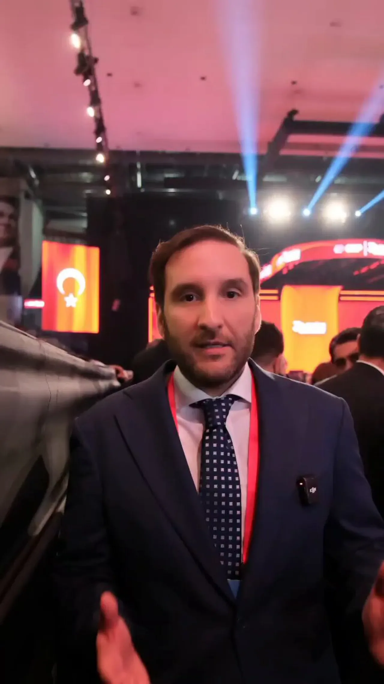 İYİ Parti'de 39. Olağan Kurultay Tamamlandı: Özgür Özel Güven Tazeledi, Yeni Program Kabul Edildi İYİ Parti'de 39. Olağan Kurultay Tamamlandı: Özgür Özel Güven Tazeledi, Yeni Program Kabul Edildi