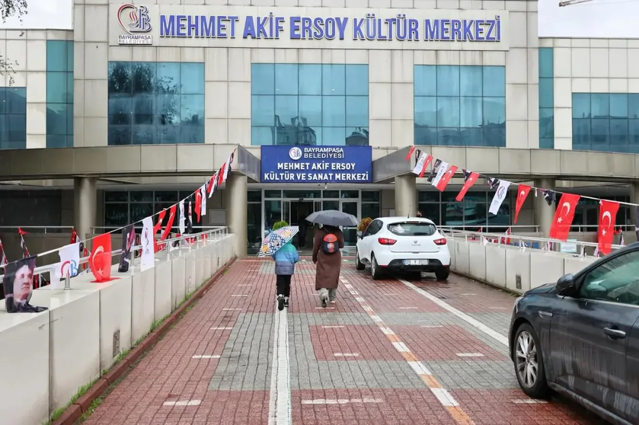 Bayrampaşa'da Minikler Kapadokya Filmi İle Buluştu Bayrampaşa'da Minikler Kapadokya Filmi İle Buluştu