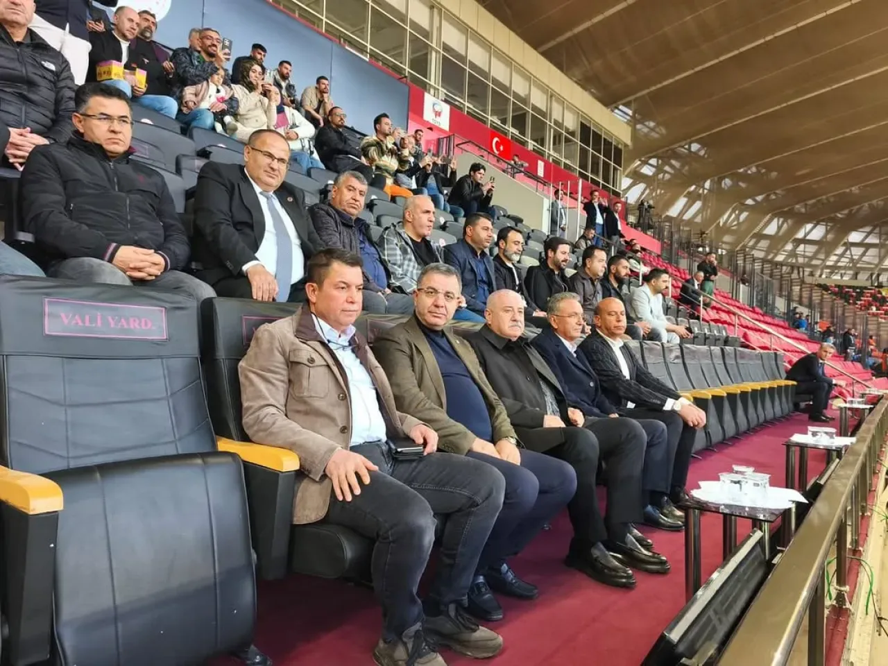Gaziantep Milletvekili Atay, Gaziantep FK'nın Eyüpspor Maçını Takip Etti Gaziantep Milletvekili Atay, Gaziantep FK'nın Eyüpspor Maçını Takip Etti