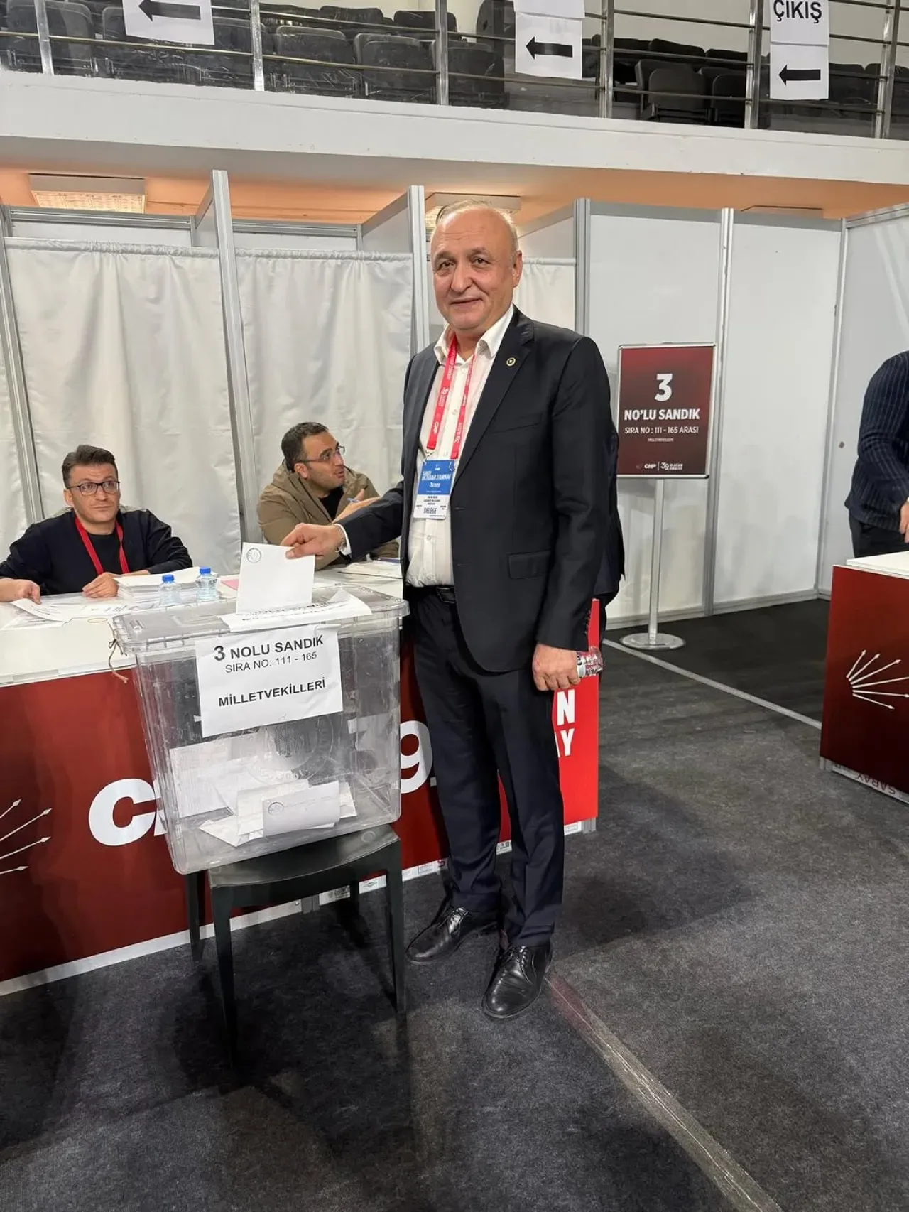 Melih Meriç: Özgür Özel'in Yeniden Genel Başkan Seçilmesi Parti ve Ülke İçin Hayırlı Bir Adım Melih Meriç: Özgür Özel'in Yeniden Genel Başkan Seçilmesi Parti ve Ülke İçin Hayırlı Bir Adım