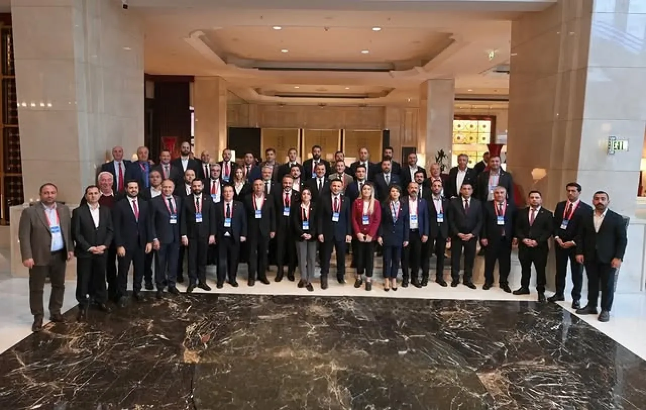 CHP Gaziosmanpaşa İlçe Başkanı Yalçın Kızılaslan, İl Düzeyinde Düzenlenen Toplantıya Katıldı CHP Gaziosmanpaşa İlçe Başkanı Yalçın Kızılaslan, İl Düzeyinde Düzenlenen Toplantıya Katıldı