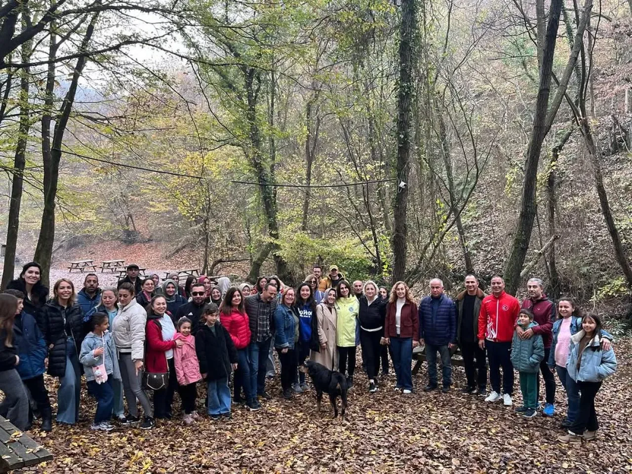 Şile'de Öğretmenler İçin Sabah Yürüyüşü Etkinliği Düzenlendi Şile'de Öğretmenler İçin Sabah Yürüyüşü Etkinliği Düzenlendi