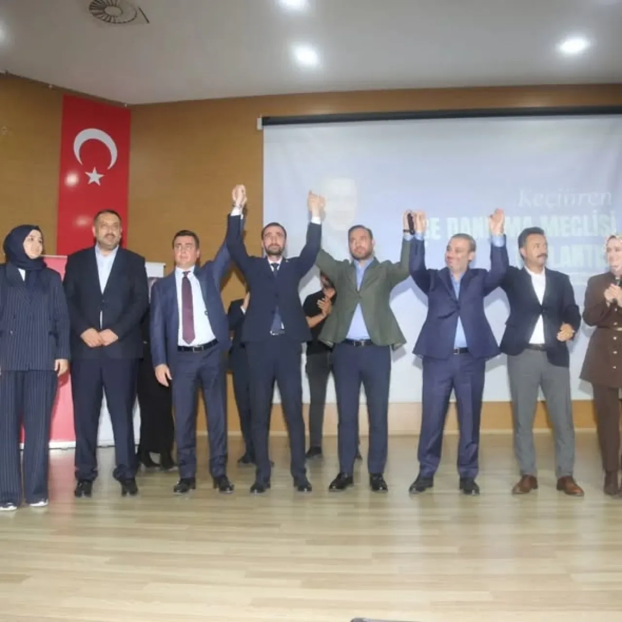 AK Parti Keçiören'de Genişletilmiş Danışma Meclisi Toplantısı Gerçekleştirildi AK Parti Keçiören'de Genişletilmiş Danışma Meclisi Toplantısı Gerçekleştirildi