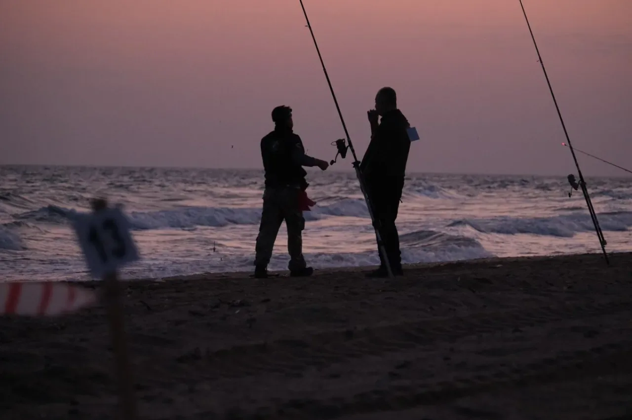 Adana'da 7. Surfcasting Olta Balıkçılığı Turnuvası Heyecanı Adana'da 7. Surfcasting Olta Balıkçılığı Turnuvası Heyecanı