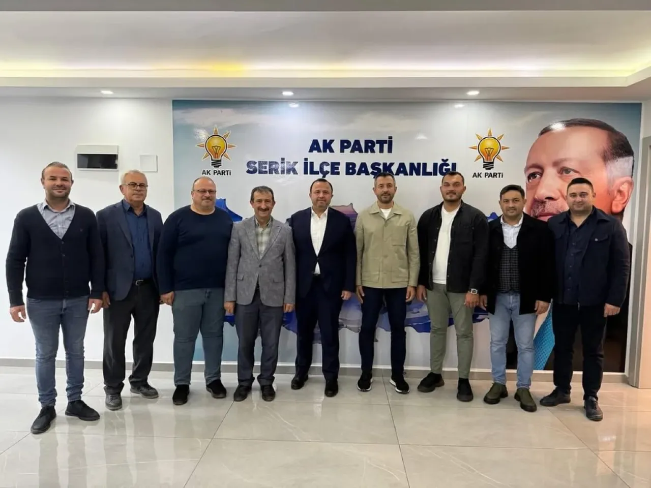 Serik AK Parti İlçe Başkanlığı Yürütme Kurulu Toplantısı Gerçekleştirildi Serik AK Parti İlçe Başkanlığı Yürütme Kurulu Toplantısı Gerçekleştirildi