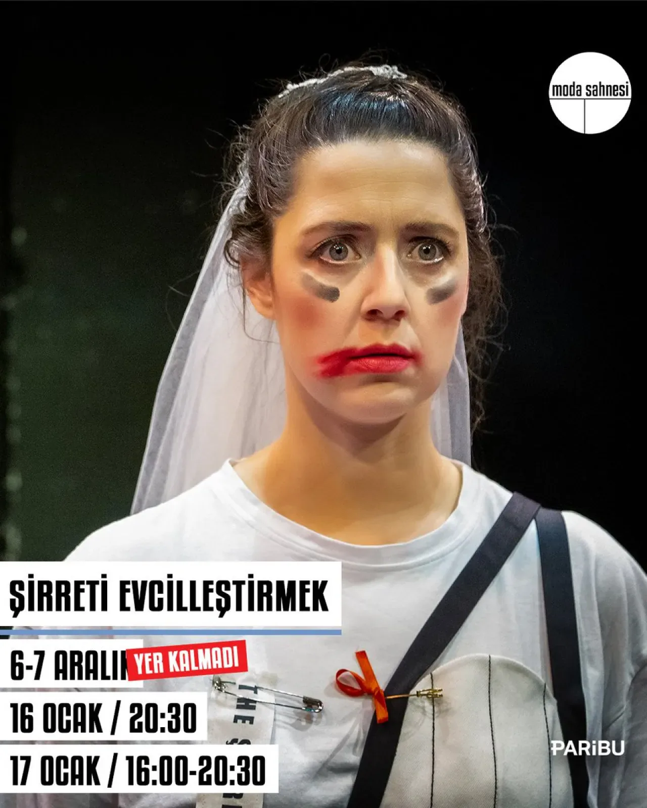 Şirreti Evcilleştirmek Moda Sahnesi'nde Seyirciyle Buluşuyor Şirreti Evcilleştirmek Moda Sahnesi'nde Seyirciyle Buluşuyor