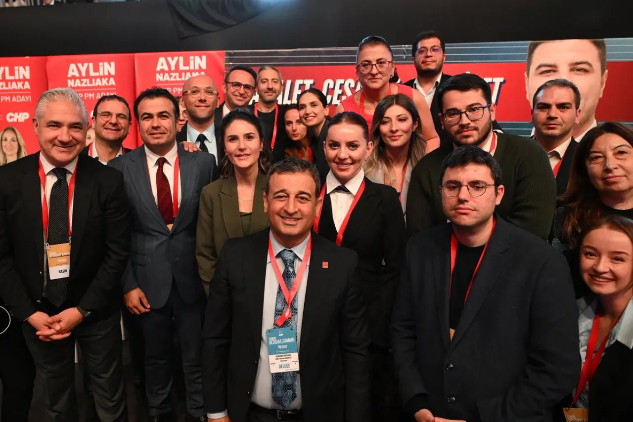CHP 39. Olağan Kurultayı'nda Basın Emekçileri ile Buluşma CHP 39. Olağan Kurultayı'nda Basın Emekçileri ile Buluşma