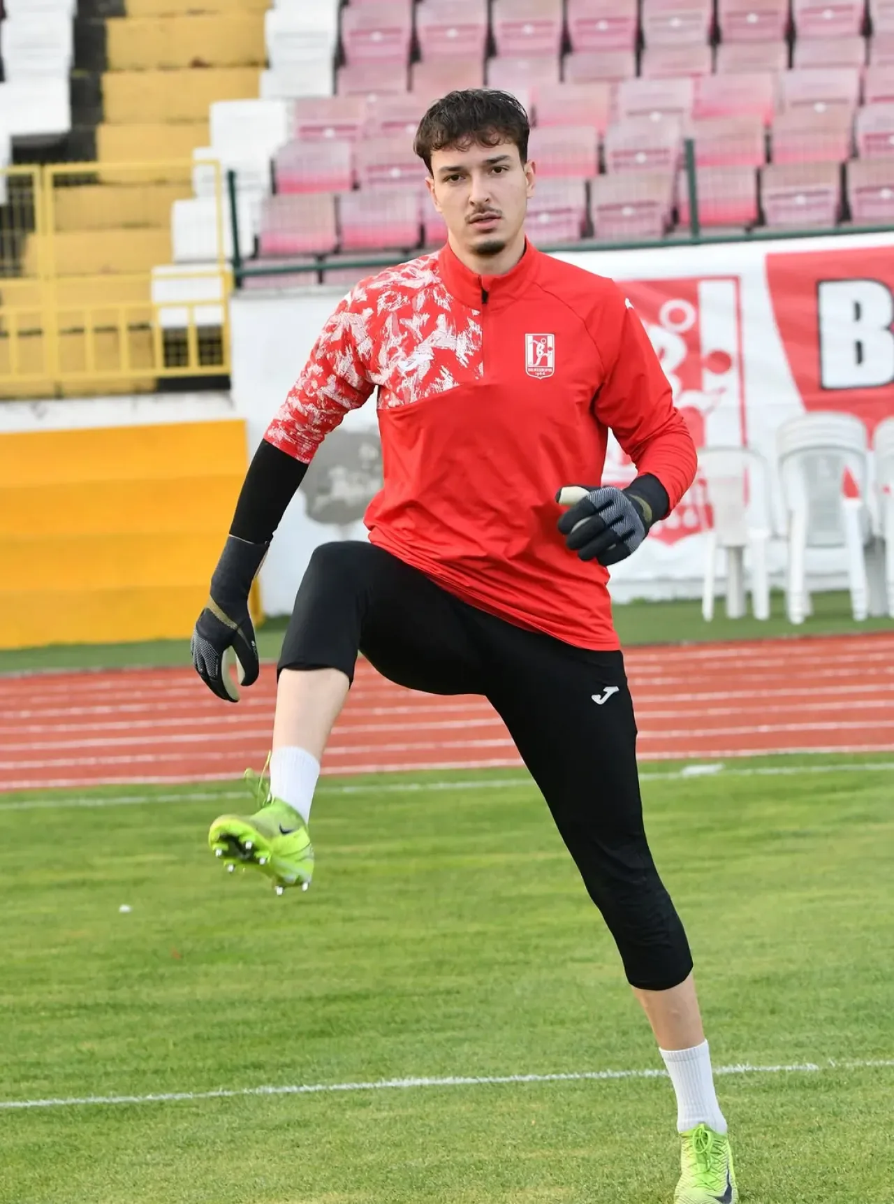 Nev Sağlık Grubu, Balıkesirspor'a Sponsor Oldu Nev Sağlık Grubu, Balıkesirspor'a Sponsor Oldu