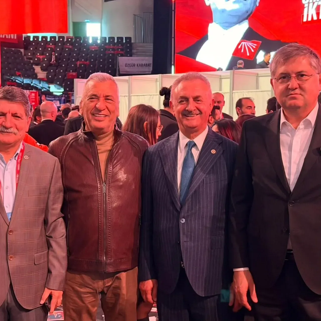 CHP Kurultayında Parti Meclisi ve Yüksek Disiplin Kurulu Seçimleri Yapılıyor CHP Kurultayında Parti Meclisi ve Yüksek Disiplin Kurulu Seçimleri Yapılıyor