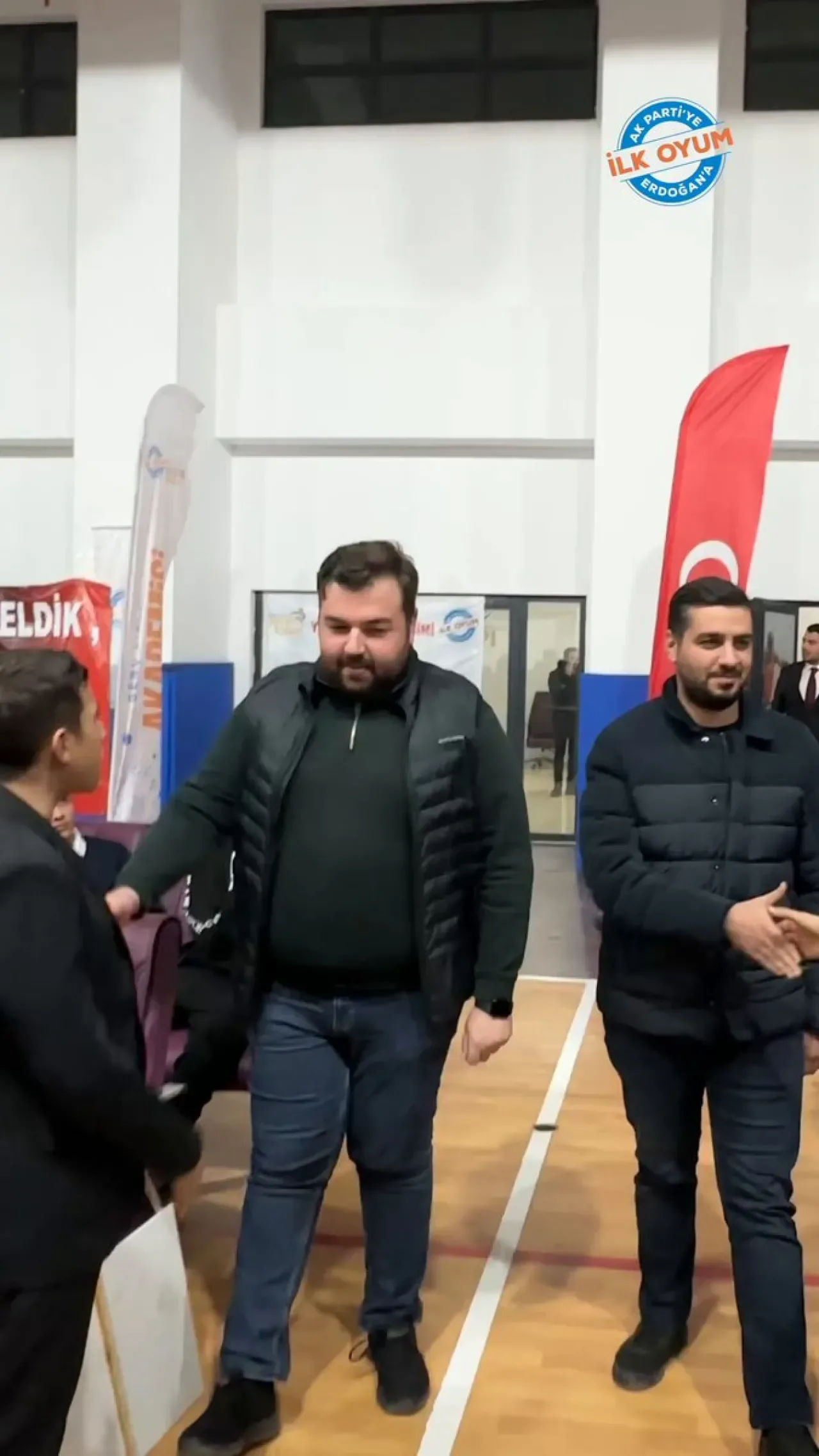 Tolunay Kutluay, Genç Liderler Akademisi ile Güneydoğu Anadolu'da Yeni Seçmenle Buluştu Tolunay Kutluay, Genç Liderler Akademisi ile Güneydoğu Anadolu'da Yeni Seçmenle Buluştu