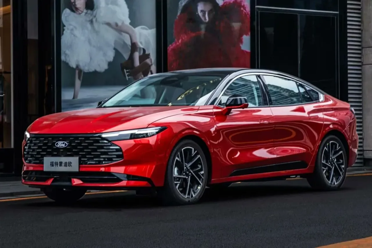 2026 Ford Mondeo Tanıtıldı: Tasarım ve Performansında Köklü Değişim 2026 Ford Mondeo Tanıtıldı: Tasarım ve Performansında Köklü Değişim