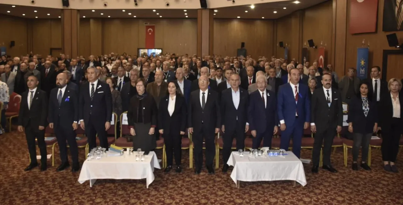 Adana İYİ Parti İl Kongresi'nde Yeni Başkan Batur Eroğlu Seçildi Adana İYİ Parti İl Kongresi'nde Yeni Başkan Batur Eroğlu Seçildi