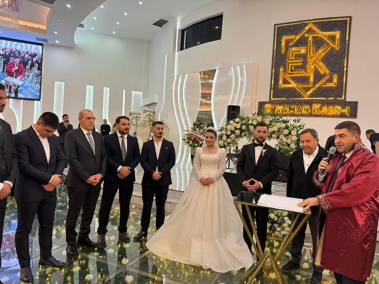 Güdül'de Samet ve İkbal Çiftinin Nikah Töreni Gerçekleşti Güdül'de Samet ve İkbal Çiftinin Nikah Töreni Gerçekleşti