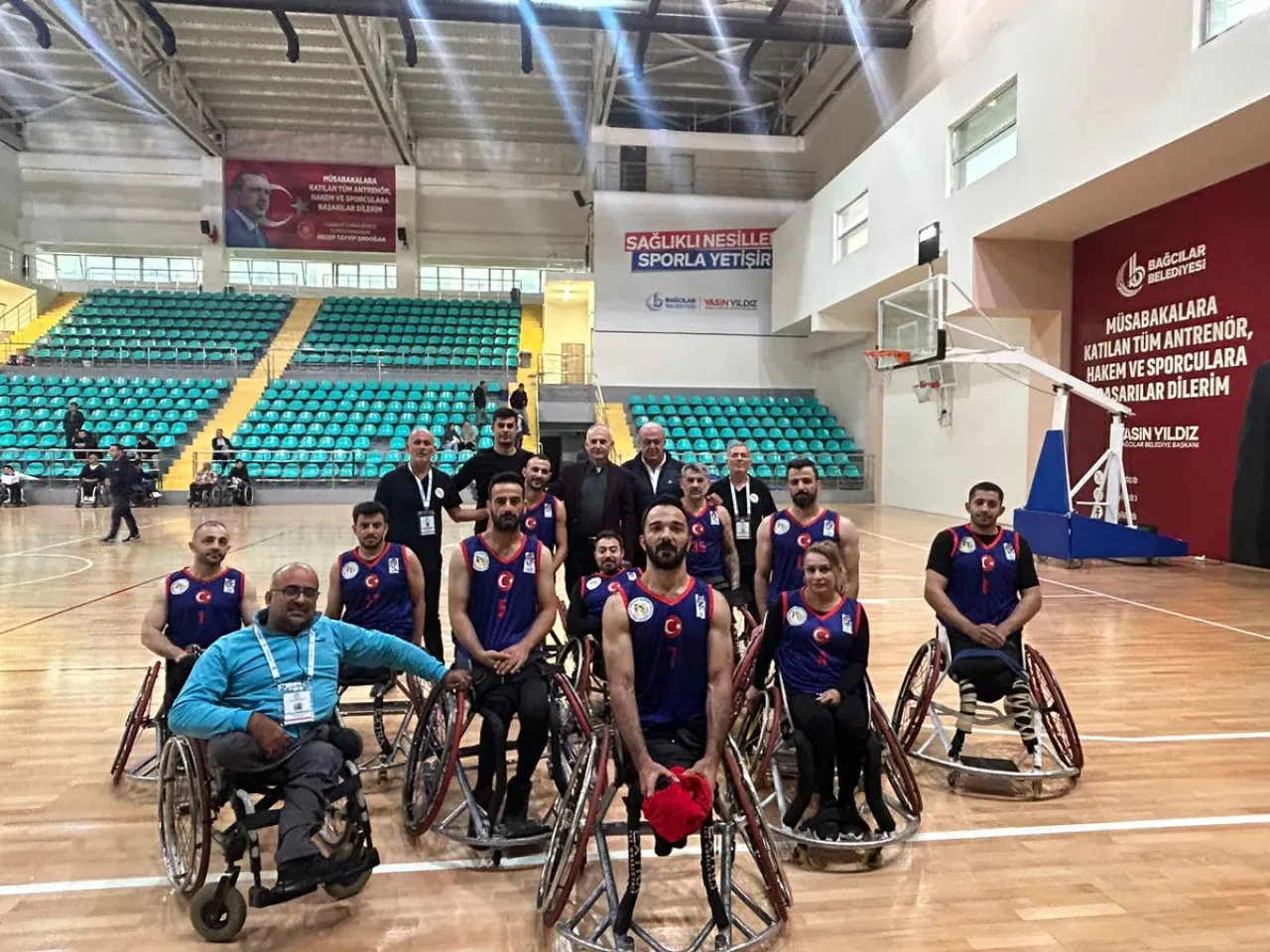 Tekerlekli Sandalye Basketbol Süper Lig'de Bağcılar ve İskenderun Belediye Spor Heyecanı Tekerlekli Sandalye Basketbol Süper Lig'de Bağcılar ve İskenderun Belediye Spor Heyecanı