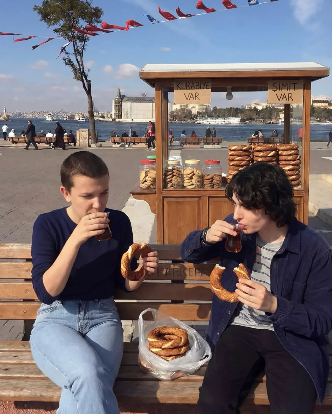 Eleven'ın Yeni Takıntısı: Kadıköy Simidi Eleven'ın Yeni Takıntısı: Kadıköy Simidi