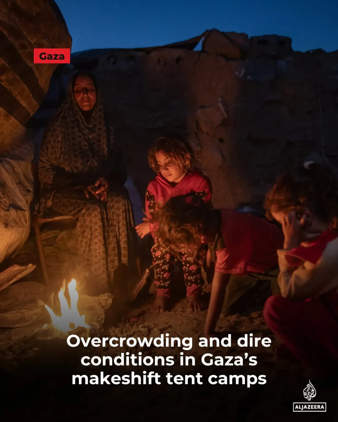 Han Yunus'ta Tarihi Mezarlık, Yerinden Edilmiş Gazelilere Sığınak Oldu Han Yunus'ta Tarihi Mezarlık, Yerinden Edilmiş Gazelilere Sığınak Oldu