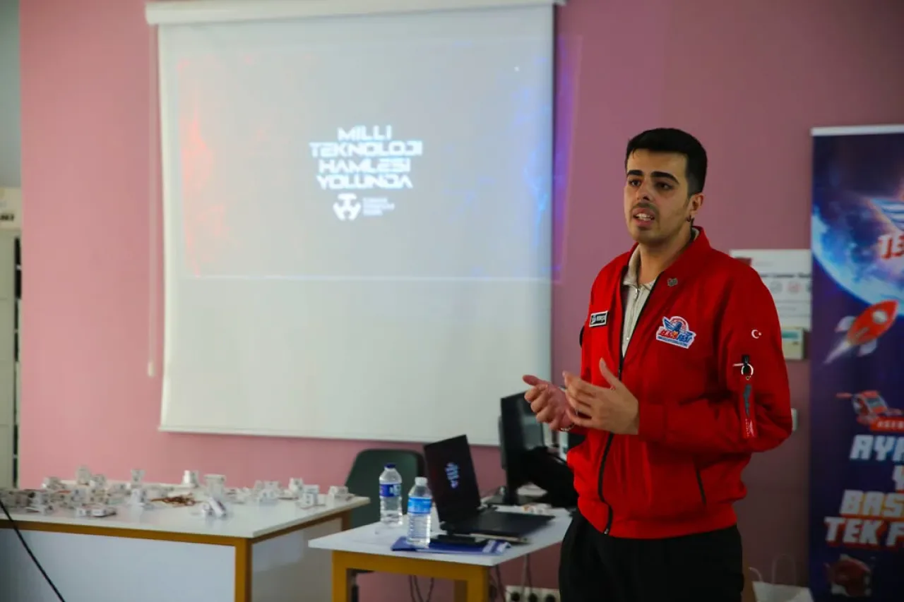 İstanbul Esenyurt Üniversitesi'nde DENEYAP KART Eğitimi Düzenlendi İstanbul Esenyurt Üniversitesi'nde DENEYAP KART Eğitimi Düzenlendi