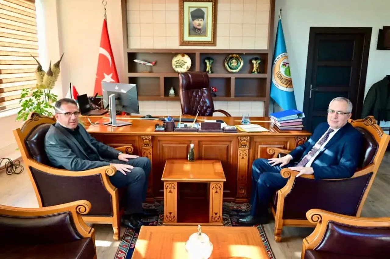 Antalya'da Orman ve Karayolları Bölge Müdürlükleri Arasında Protokol Ziyareti Antalya'da Orman ve Karayolları Bölge Müdürlükleri Arasında Protokol Ziyareti
