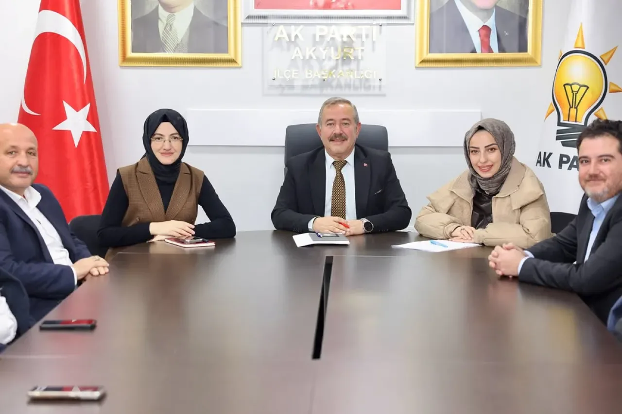 Akyurt'ta AK Parti Meclis Grup Toplantısı Gerçekleştirildi Akyurt'ta AK Parti Meclis Grup Toplantısı Gerçekleştirildi