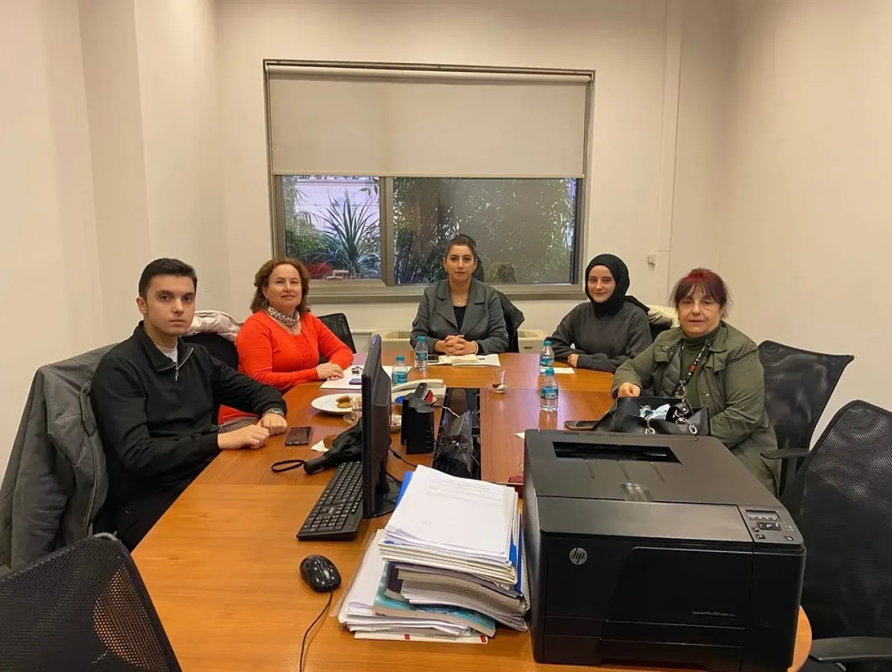 AK Parti Gençlik Kolları Kadıköy Belediye Meclis Toplantısını Takip Etti AK Parti Gençlik Kolları Kadıköy Belediye Meclis Toplantısını Takip Etti