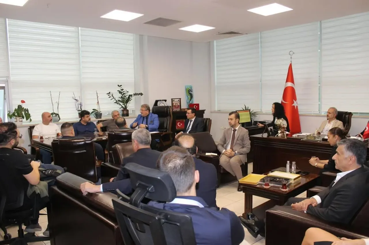 Antalya'da El Cerrahisi Hizmetleri İçin Koordinasyon Toplantısı Yapıldı Antalya'da El Cerrahisi Hizmetleri İçin Koordinasyon Toplantısı Yapıldı