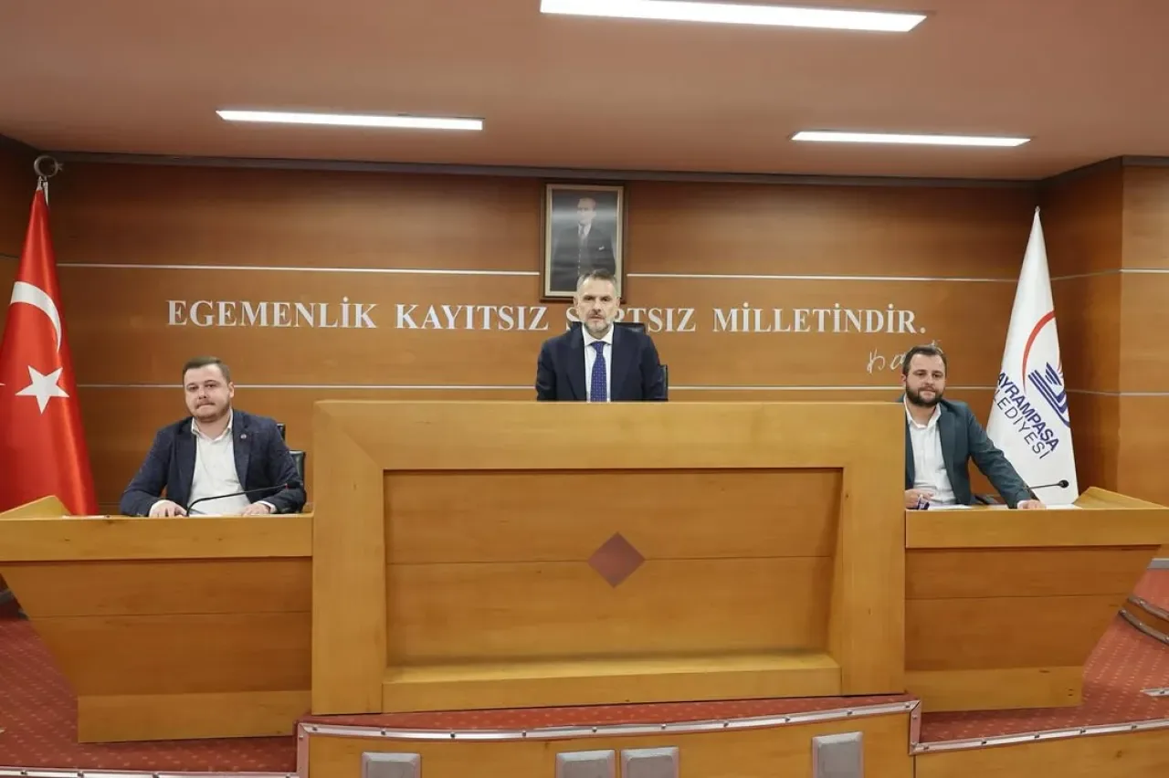 Bayrampaşa Belediyesi Aralık Ayı Meclis Toplantısı Gerçekleştirildi Bayrampaşa Belediyesi Aralık Ayı Meclis Toplantısı Gerçekleştirildi