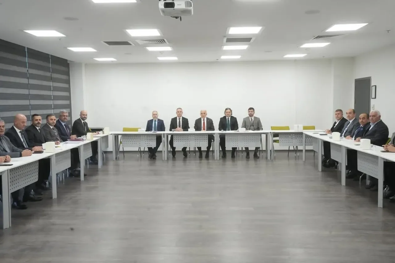 AK Parti Ümraniye İlçe Teşkilatı Aralık Ayı Meclis Grup Toplantısını Gerçekleştirdi AK Parti Ümraniye İlçe Teşkilatı Aralık Ayı Meclis Grup Toplantısını Gerçekleştirdi