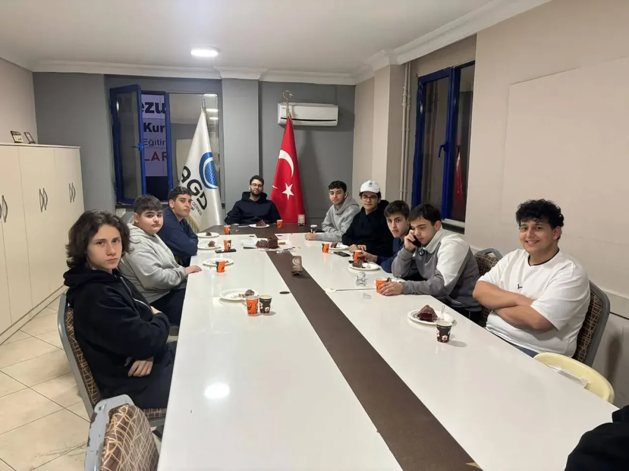Anadolu Gençlik Derneği Bağcılar Liseler Komisyonu'ndan Haftalık Buluşmalar Anadolu Gençlik Derneği Bağcılar Liseler Komisyonu'ndan Haftalık Buluşmalar