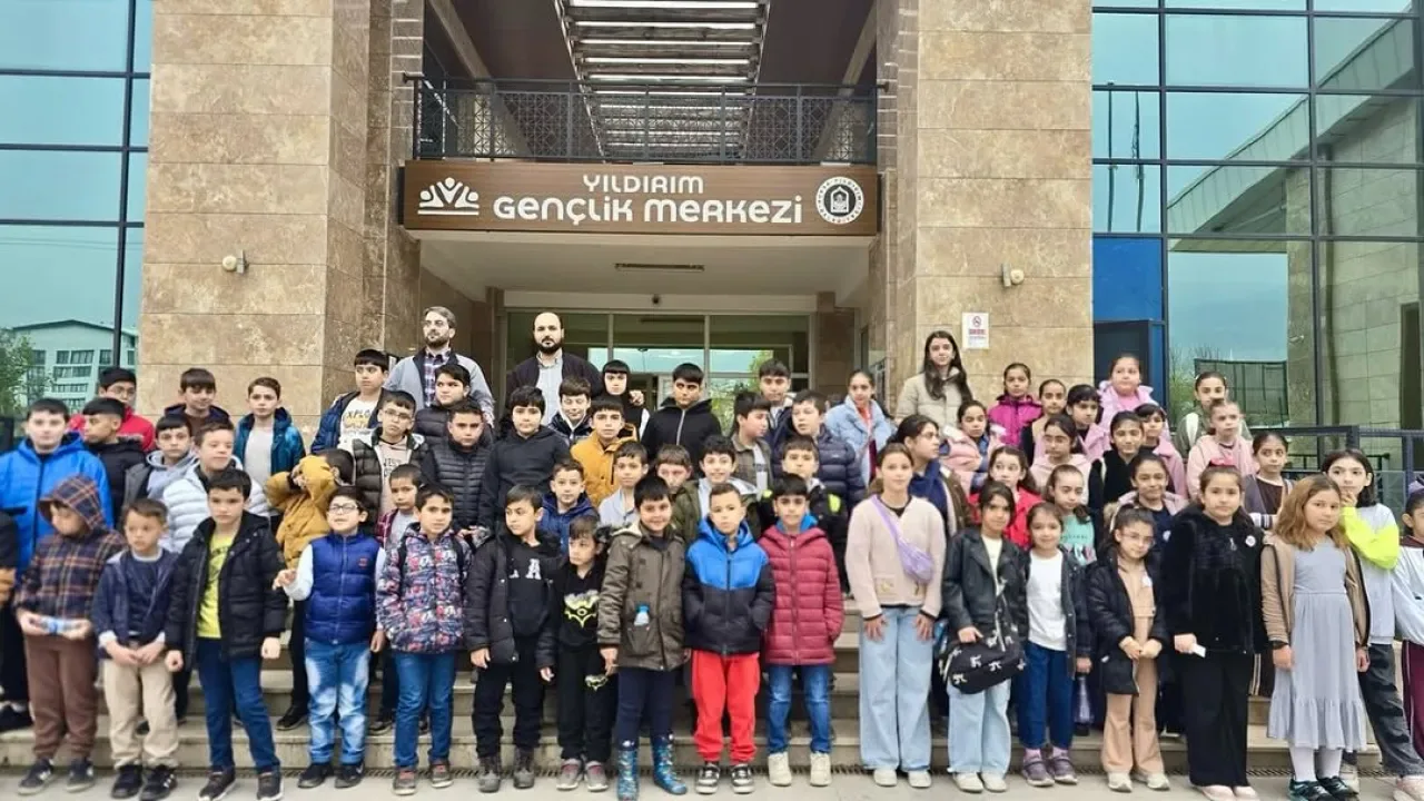 Yıldırım Gençleri Bursa'nın Fetih Tarihine Panoramik Yolculuk Yıldırım Gençleri Bursa'nın Fetih Tarihine Panoramik Yolculuk