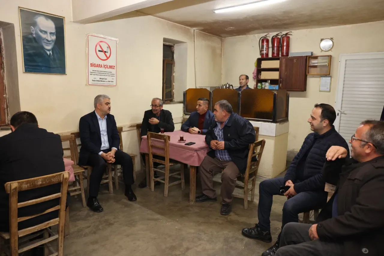 Pozantı Belediye Başkanı Ali Avan, Hamidiye Mahallesi'nde Vatandaşlarla Buluştu Pozantı Belediye Başkanı Ali Avan, Hamidiye Mahallesi'nde Vatandaşlarla Buluştu