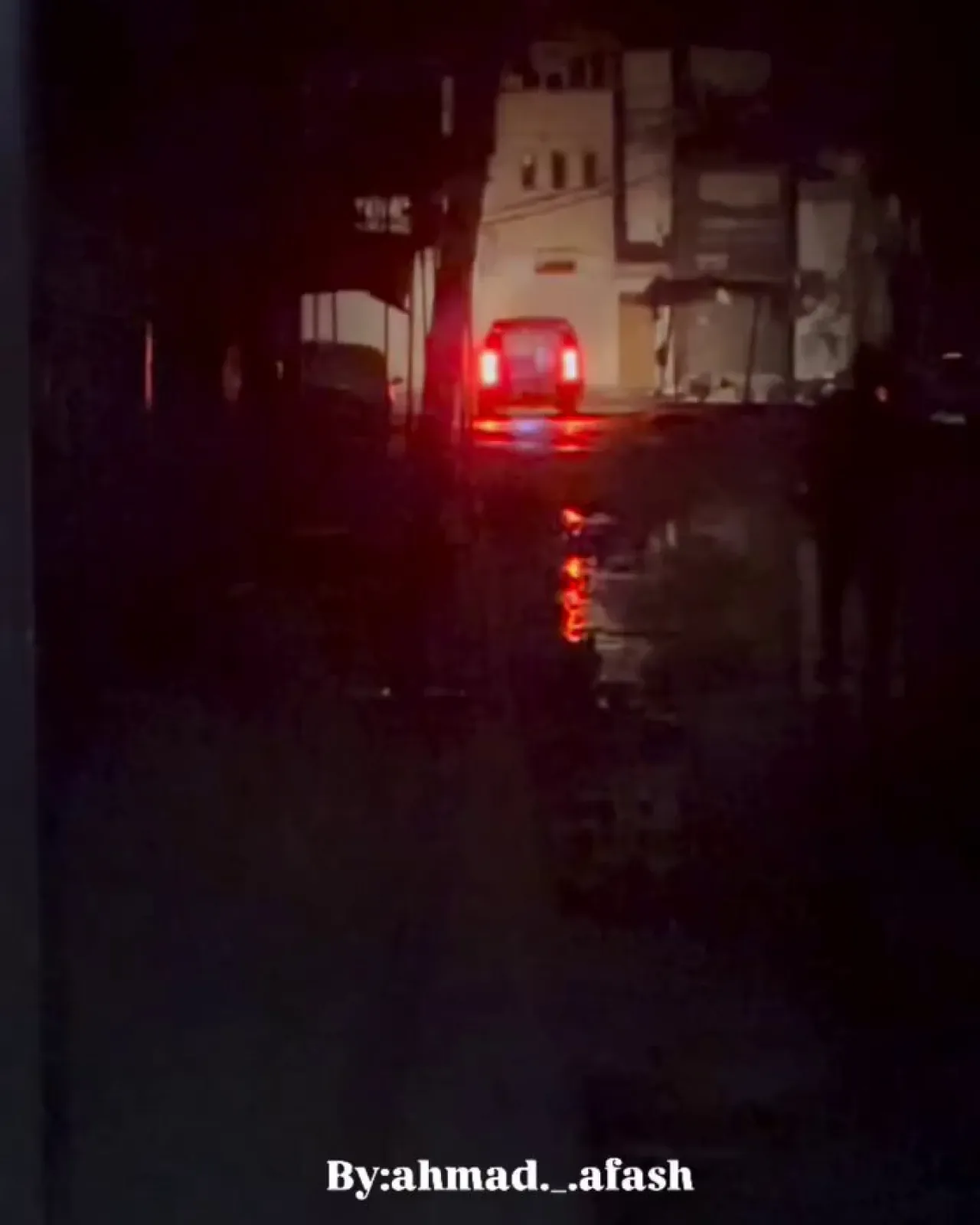 İsrail Güçleri, Gazze'de Yaralıları Taşıyan Ambulansa Ateş Açtı İsrail Güçleri, Gazze'de Yaralıları Taşıyan Ambulansa Ateş Açtı