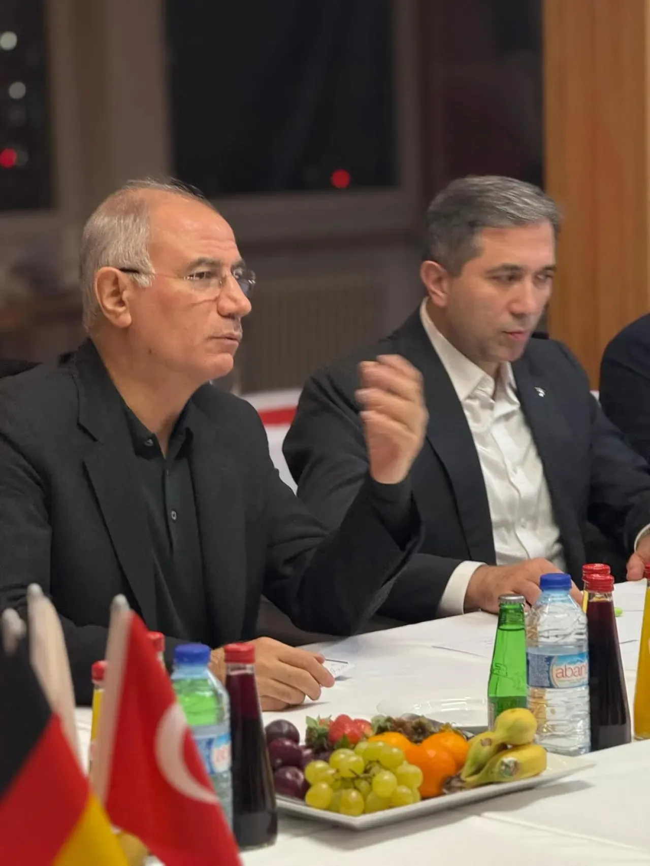 AK Partili Efkan Ala'dan Almanya'da STK Ziyareti: "Yurtdışındaki Vatandaşlarımızın Gurur Kaynağı Güçlü Türkiye'dir" AK Partili Efkan Ala'dan Almanya'da STK Ziyareti: "Yurtdışındaki Vatandaşlarımızın Gurur Kaynağı Güçlü Türkiye'dir"