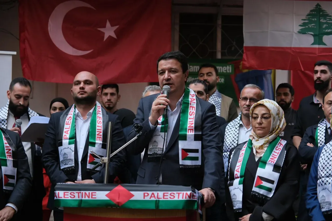 Saadet Partisi Genel Başkanı Arıkan, Filistin'deki Çöp Toplama Projesi Açılışında Saadet Partisi Genel Başkanı Arıkan, Filistin'deki Çöp Toplama Projesi Açılışında