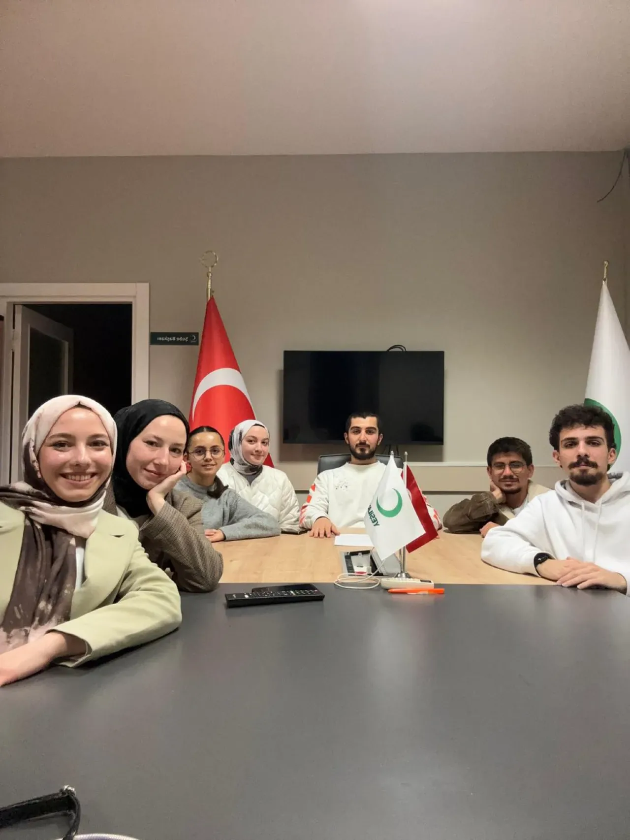 Yeşilay Pendik Şubesi Gençlik Komisyonu Aylık Toplantısını Gerçekleştirdi Yeşilay Pendik Şubesi Gençlik Komisyonu Aylık Toplantısını Gerçekleştirdi