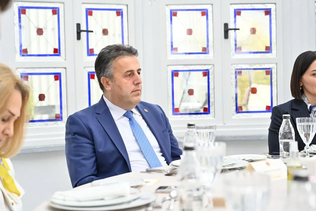Türkiye ve Polonya Adalet Sistemlerini Geliştirmek İçin İş Birliği Yapacak Türkiye ve Polonya Adalet Sistemlerini Geliştirmek İçin İş Birliği Yapacak