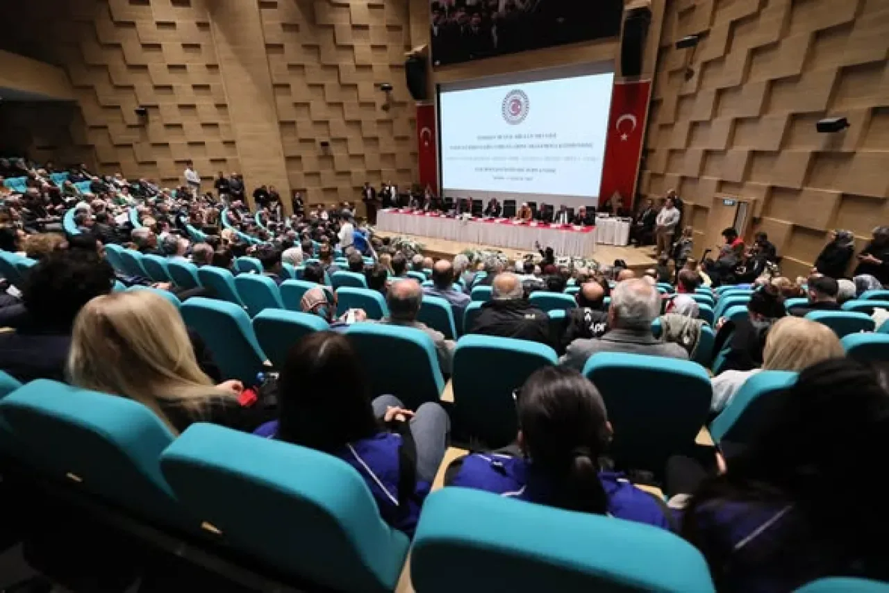 Ege Bölgesi İstişare Toplantısı'nda Engelli Politikaları Masaya Yatırıldı Ege Bölgesi İstişare Toplantısı'nda Engelli Politikaları Masaya Yatırıldı