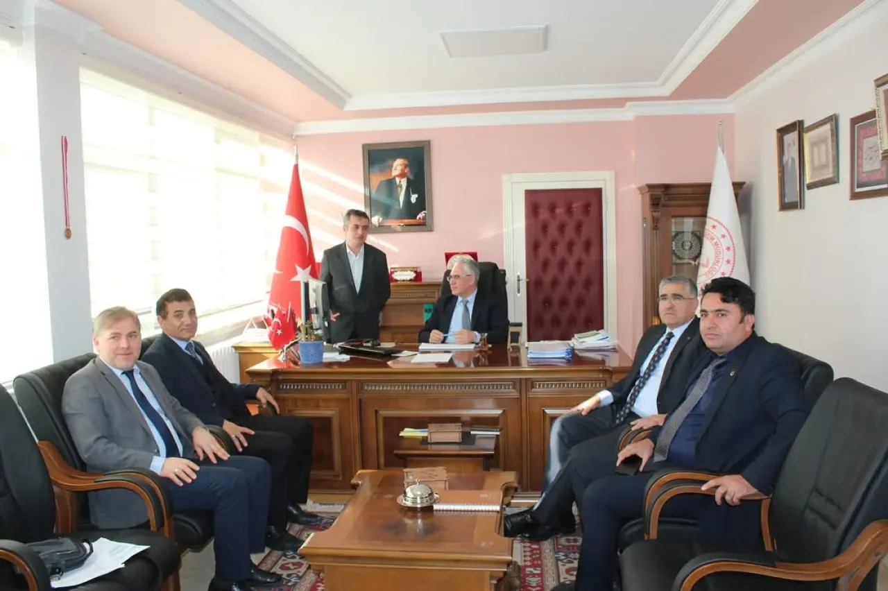 Çubuk'ta Eğitimin Geleceği İçin Stratejik Toplantılar Başladı Çubuk'ta Eğitimin Geleceği İçin Stratejik Toplantılar Başladı