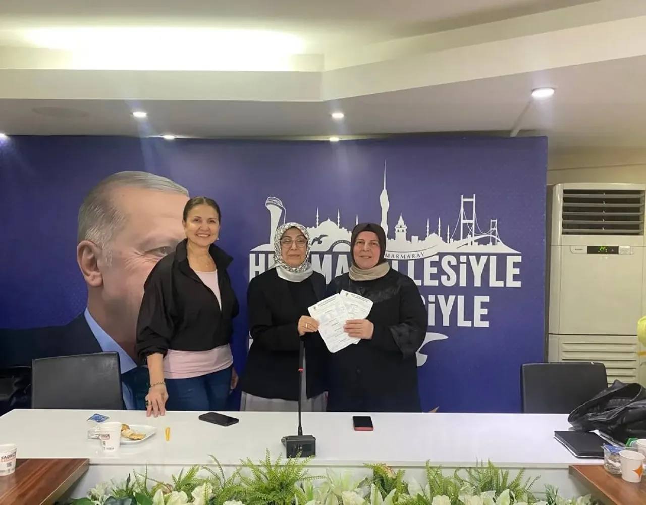 AK Parti Şişli İlçe Kadın Kolları'na Yeni Üyelik Başvuruları AK Parti Şişli İlçe Kadın Kolları'na Yeni Üyelik Başvuruları