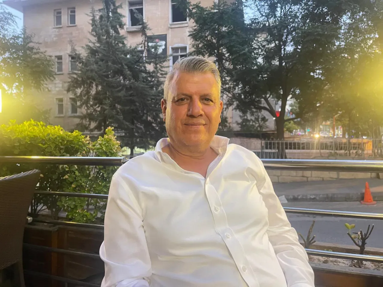 CHP'li Barut'tan Bahar Mesajı: "Şafaklar Sökecek, Her Şey Çok Güzel Olacak" CHP'li Barut'tan Bahar Mesajı: "Şafaklar Sökecek, Her Şey Çok Güzel Olacak"
