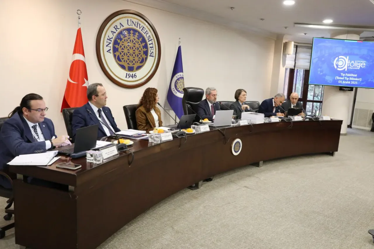 Ankara Üniversitesi'nde Akademik Değerlendirme ve Gelecek Vizyonu için 6. Atölye Çalışması Başladı Ankara Üniversitesi'nde Akademik Değerlendirme ve Gelecek Vizyonu için 6. Atölye Çalışması Başladı
